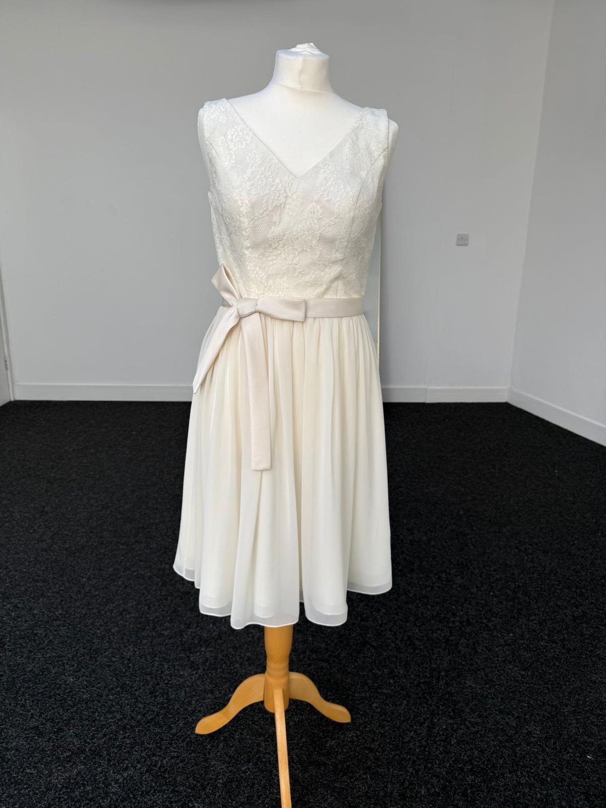 Ivory Lace Bodice Tea-Length Wedding Dress with Bow Waist