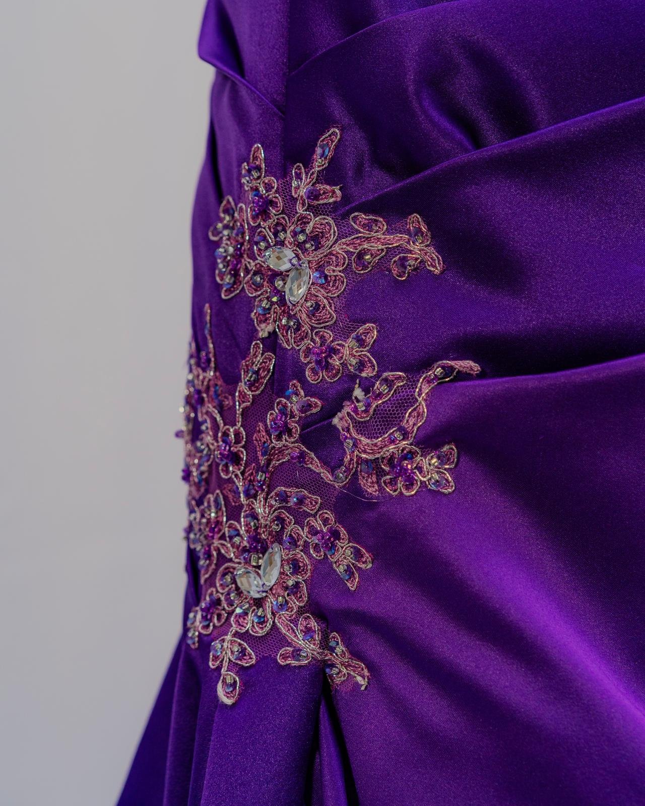 Luxe Purple Halter Party Gown - Image 5