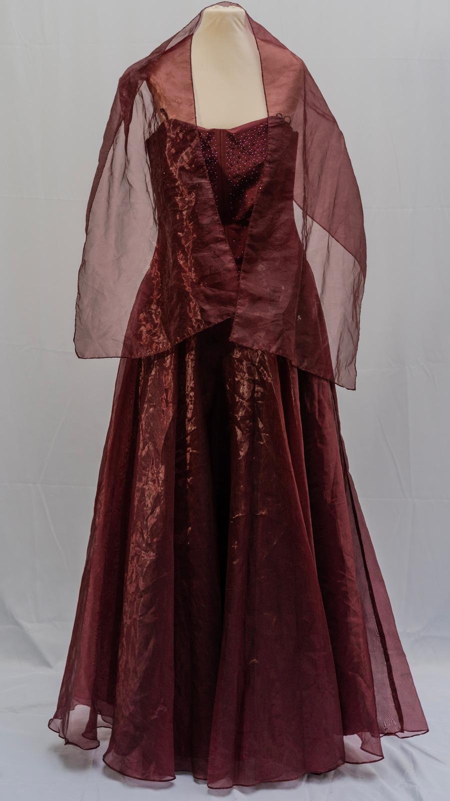 Burgundy Elegance Ball Gown - Image 5